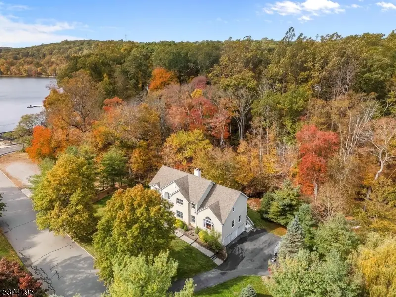 4 Waterview Ln, Randolph, NJ 07869 - Image #3