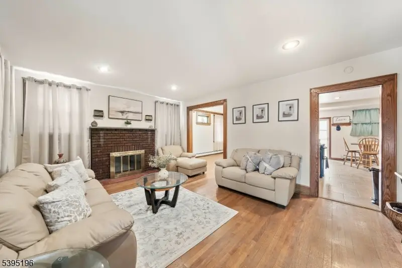 40 Clinton Ter, Irvington, NJ 07111 - Image #3