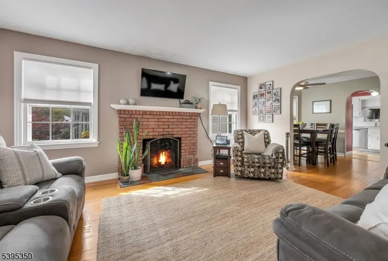 431 Goffle Rd, Wyckoff, NJ 07481 - #3