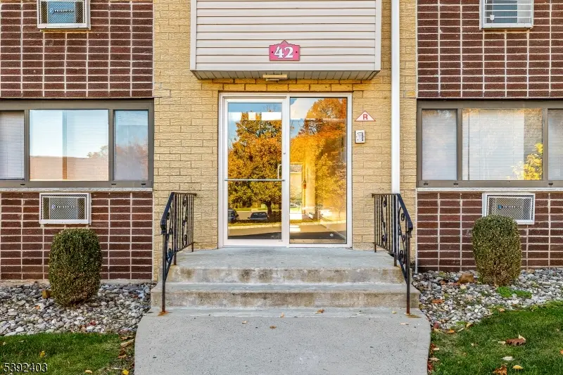 401 Us Highway 22 #42G, North Plainfield, NJ 07060 - Image #2