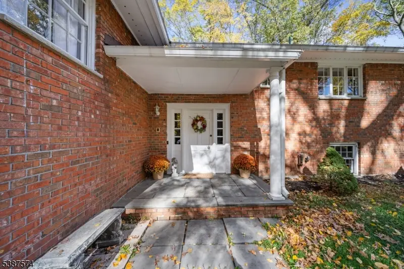 564 Highway208, Franklin Lakes, NJ 07417 - Image #2