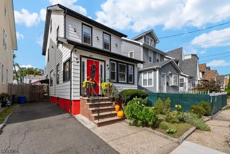 307 Ellery Ave, Newark, NJ 07106 - Image #2