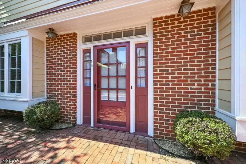 25 Murray Hill Sq, New Providence, NJ 07974 - Image #2