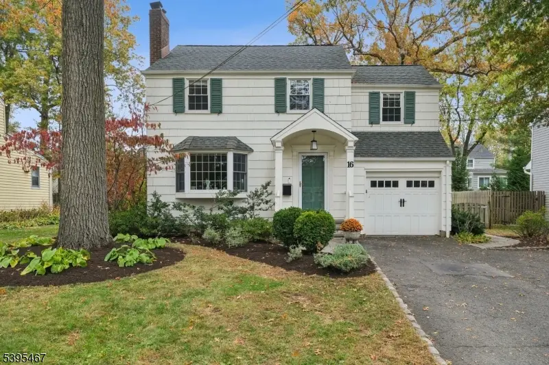 16 Lowell Ave, Summit, NJ 07901 - Image #1