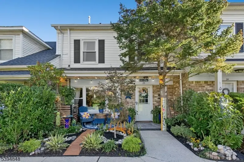 23 Burnham Ct, Scotch Plains, NJ 07076 - Image #1