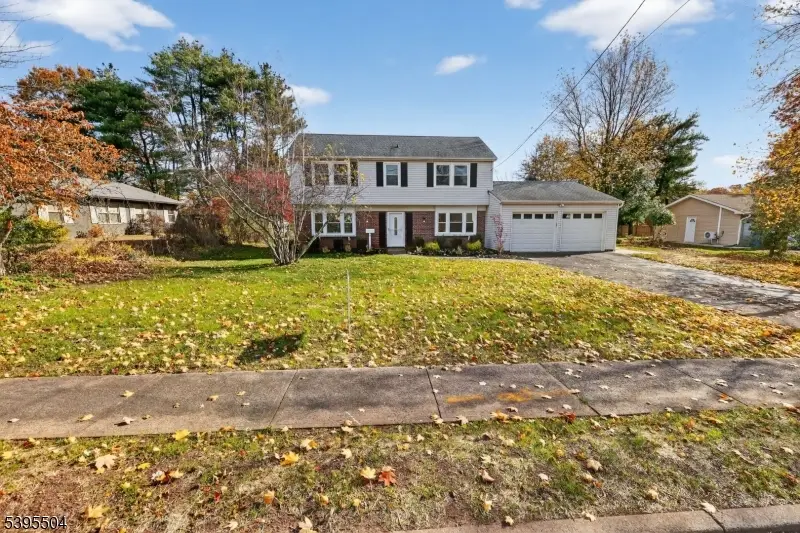9 Larsen Rd, Franklin Township, NJ 08873 - Image #2