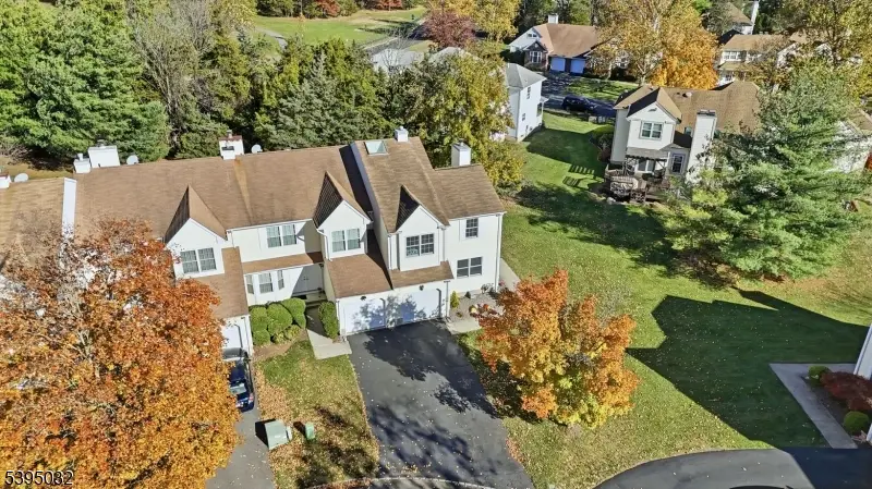 21 Cheyenne Trl, Branchburg, NJ 08876 - Image #2