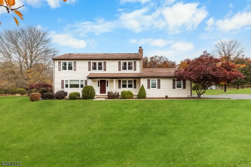 9 Weavers Ln, Readington Township, NJ 08889 - Image #2