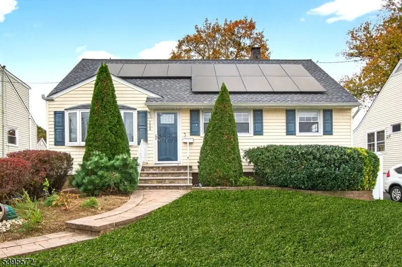 135 Bond St, Iselin, NJ 08830 - Image #1