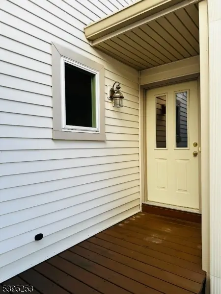 6 Hancock Ct, Montville, NJ 07045 - Image #2