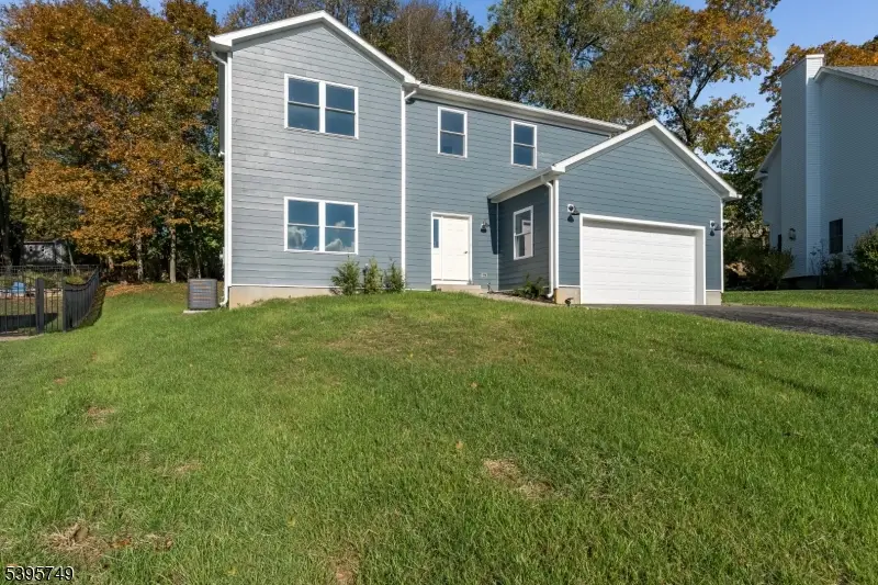 9 Heather Hills Rd, Washington, NJ 07882 - Image #2