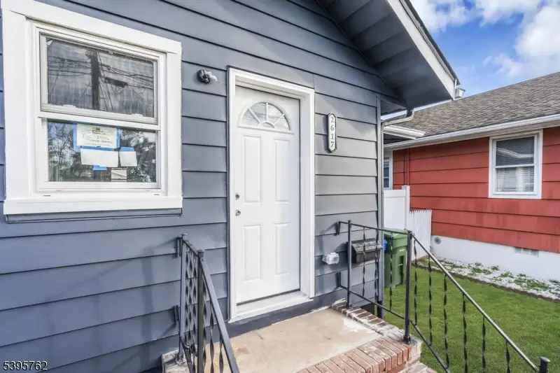 2617 Grasselli Ave, Linden, NJ 07036 - Image #2