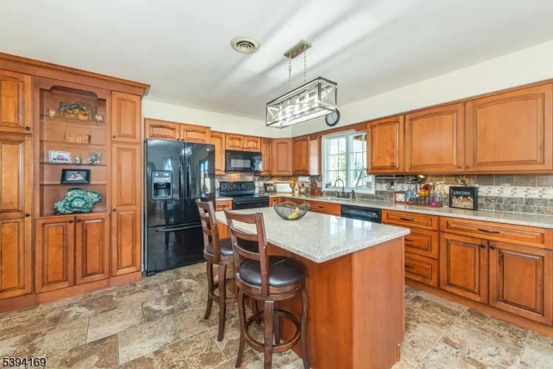 33 Quarry Rd, Wantage, NJ 07461 - Image #3