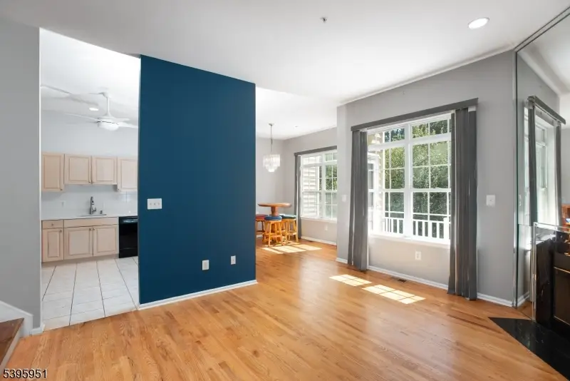 62 Springholm Drive, Berkeley Heights, NJ 07922 - Image #1