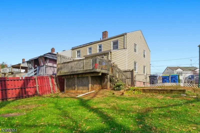 641 Crescent Dr, Bound Brook, NJ 08805 - Image #2