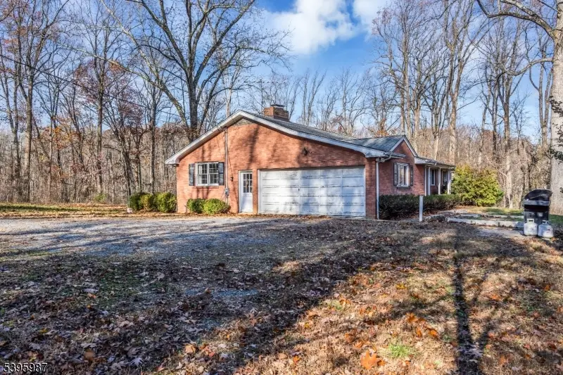 106 Rocktown Rd, East Amwell Township, NJ 08551 - Image #3