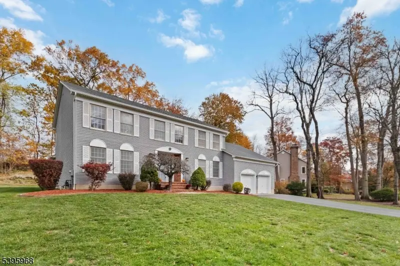 14 Braemar Ct, Parsippany Troy Hills, NJ 07054 - Image #3