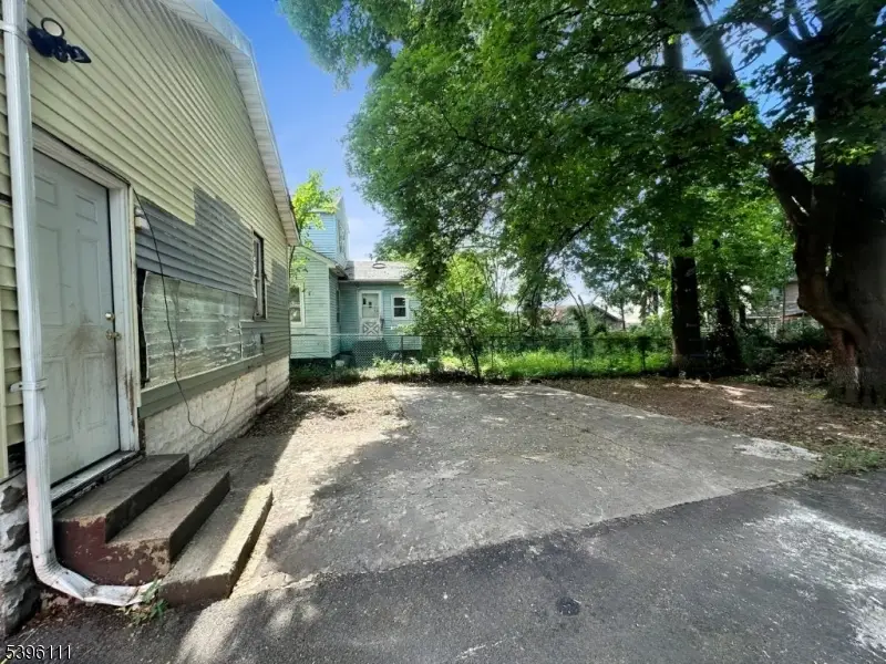 188 Paine Ave, Irvington, NJ 07111 - Image #2