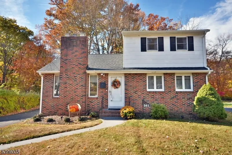 361 Richard Way, North Plainfield, NJ 07062 - Image #1
