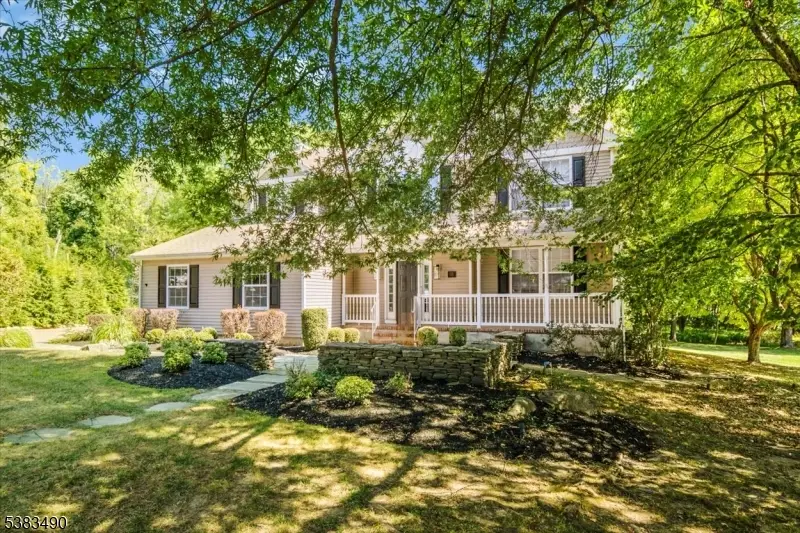18 Country Meadows Ln, Boonton, NJ 07005 - Image #3