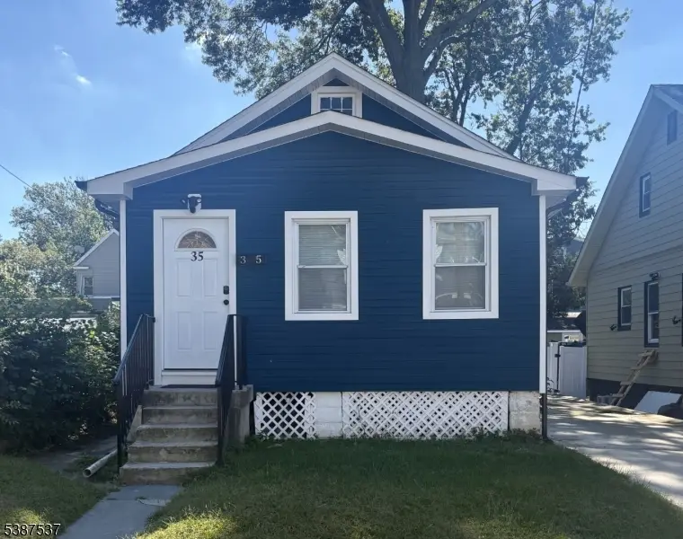 35 Bamford Pl, Irvington, NJ 07111 - Image #1