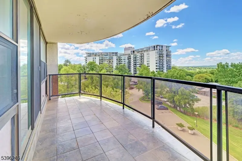 2 Claridge Dr. 3lw, Verona, NJ 07044 - Image #1