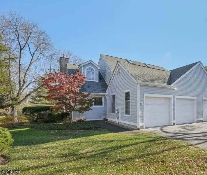 10 Century Ct, Montville, NJ 07045 - Image #2