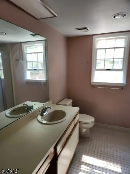 166 N 9th St #3, Newark, NJ 07107 - Image #1