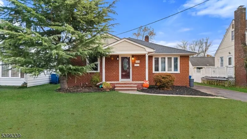 137 3 Rd St, Dunellen, NJ 08812 - Image #2