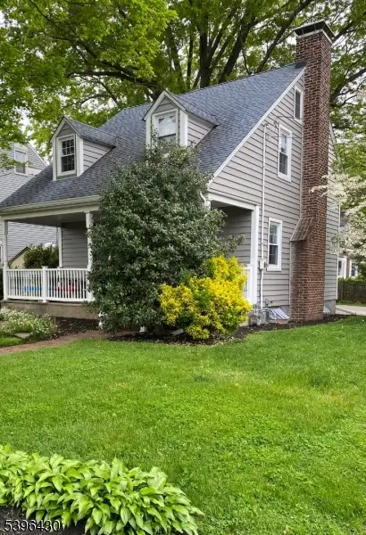 402 W Gibbons St, Linden, NJ 07036 - Image #3