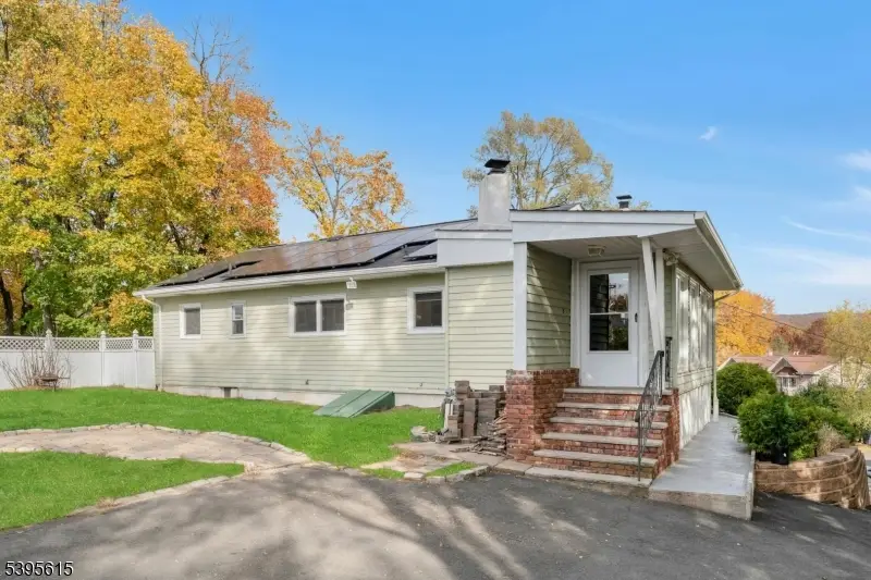 66 Leonard Ter, Wayne, NJ 07470 - Image #2