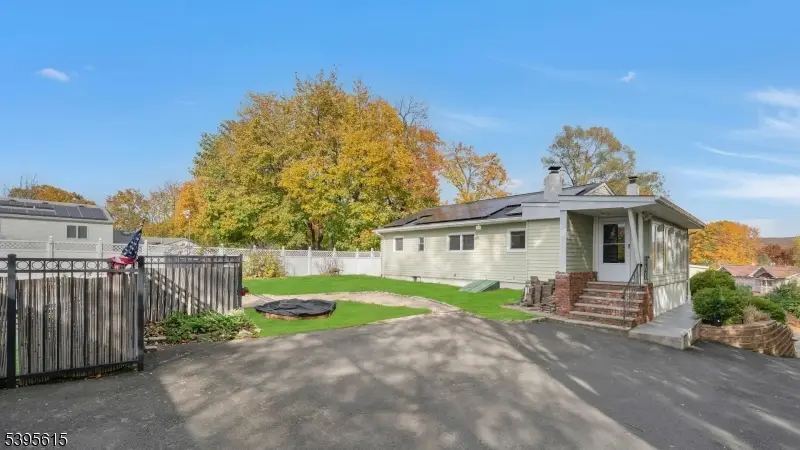 66 Leonard Ter, Wayne, NJ 07470 - Image #3