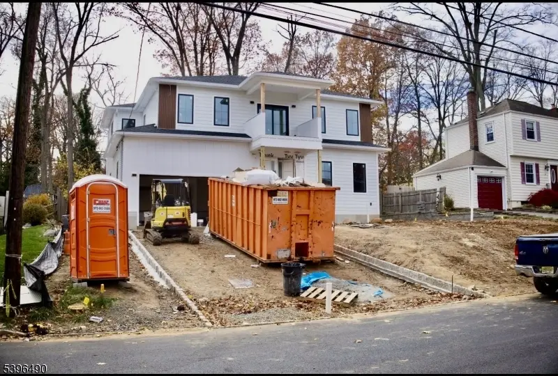 36 Crestview Hill Rd, Livingston, NJ 07039 - Image #2