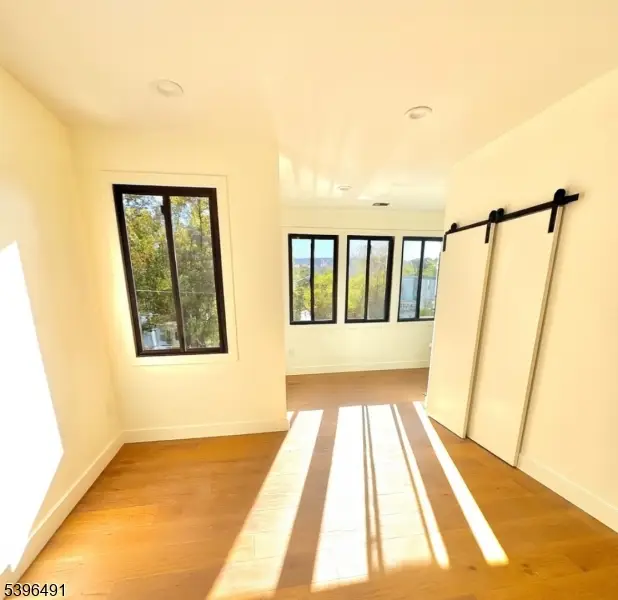 167 Chapman St, Orange, NJ 07050 - Image #2