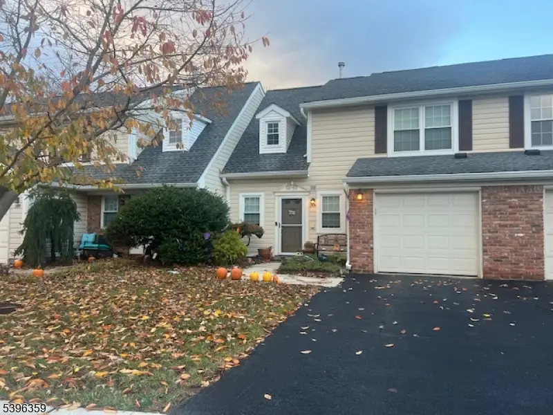 199 Hyde Park Rd, Franklin Township, NJ 08873 - Image #1