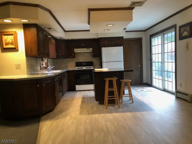 935 Wootton St, Boonton, NJ 07005 - Image #2