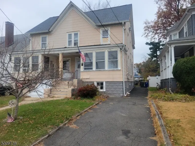 39 E Grant Ave, Roselle Park, NJ 07204 - Image #1