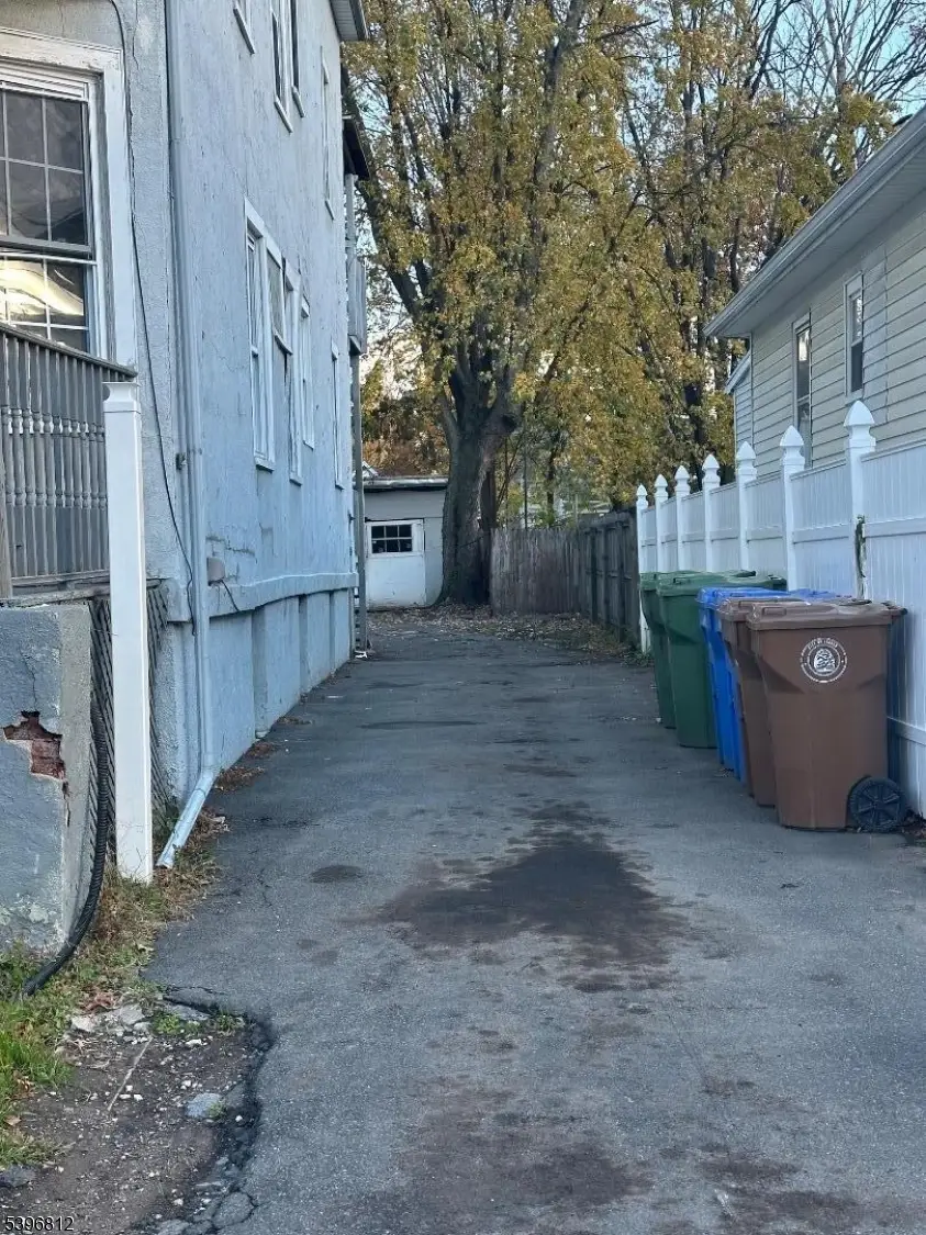 510 E Blancke St, Linden, NJ 07036 - Image #2