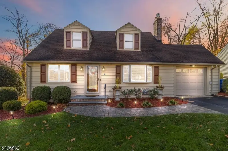 4 Elder Dr, Morris, NJ 07960 - Image #1