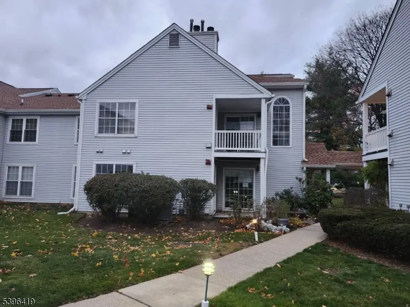 5 Homestead Ln #5, Lincoln Park, NJ 07035 - Image #2