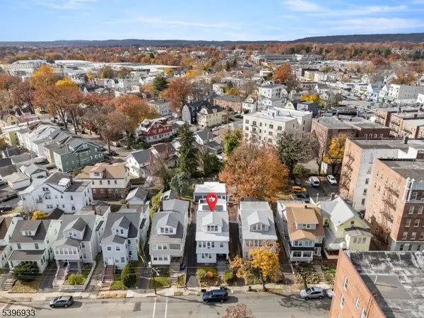 25 38th St, Irvington Twp., NJ 07111