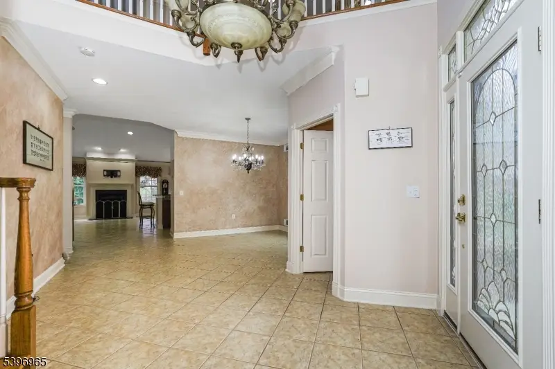 35 Hancock Pl, Franklin Township, NJ 08873 - Image #2