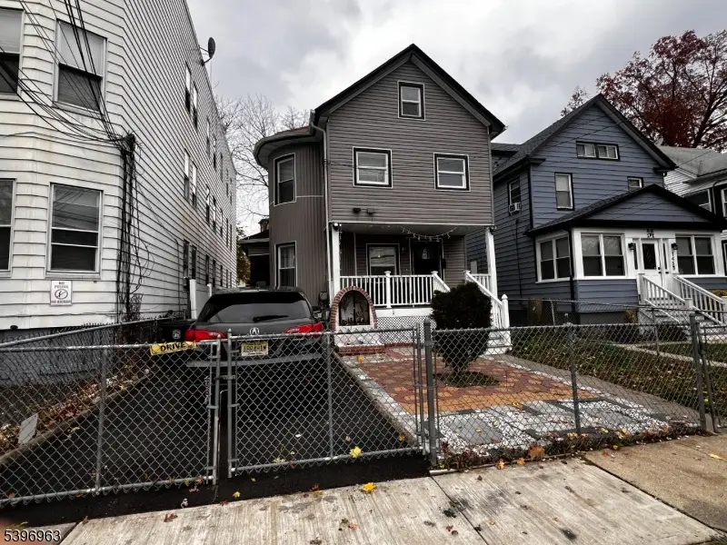 149 Smith St, Newark, NJ 07106 - Image #1