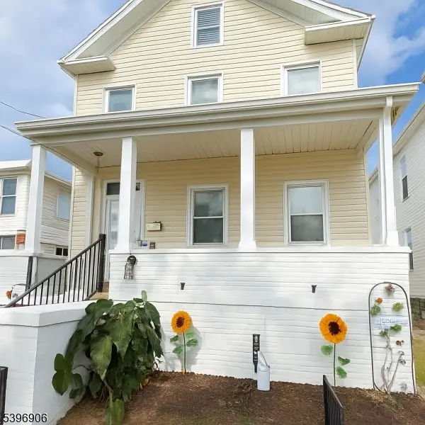 280 E Hazelwood Ave, Rahway, NJ 07065 - Image #1