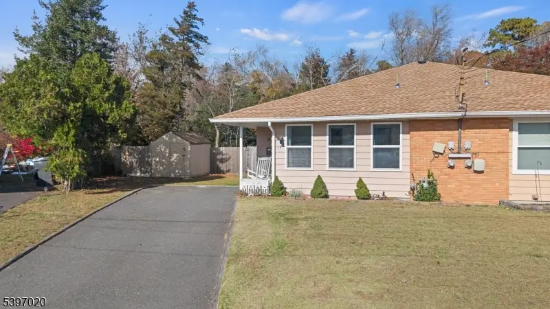 28 Saint Moritz Pl, Toms River Township, NJ 08753 - #2