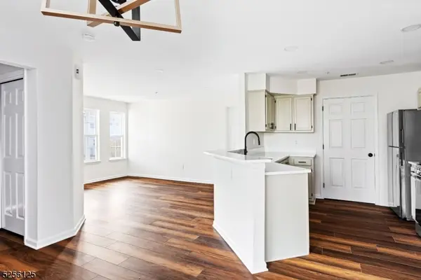 6001 Tudor Dr, Pequannock Twp., NJ 07444