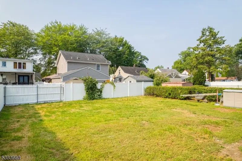 1126 Stone St, Rahway, NJ 07065 - Image #3