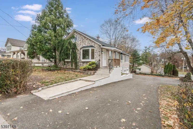 63 Merriam Ave, Newton, NJ 07860 - Image #1