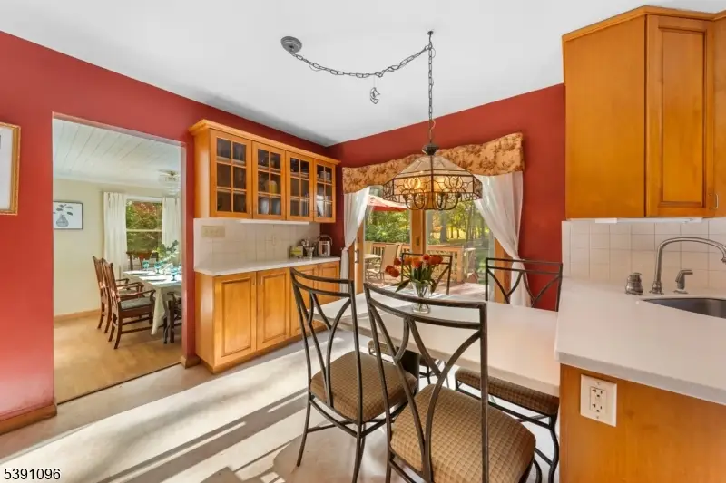 107 Meadow Rd, Clark, NJ 07066 - Image #3