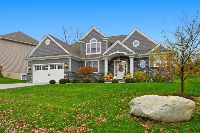 14 Country Ln, Hardyston, NJ 07419 - Image #2